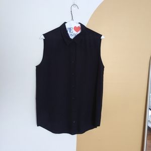 Uniqlo Women's Navy Rayon Sleeveless Blouse